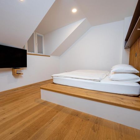 Cirus Apartments Kocevje Esterno foto