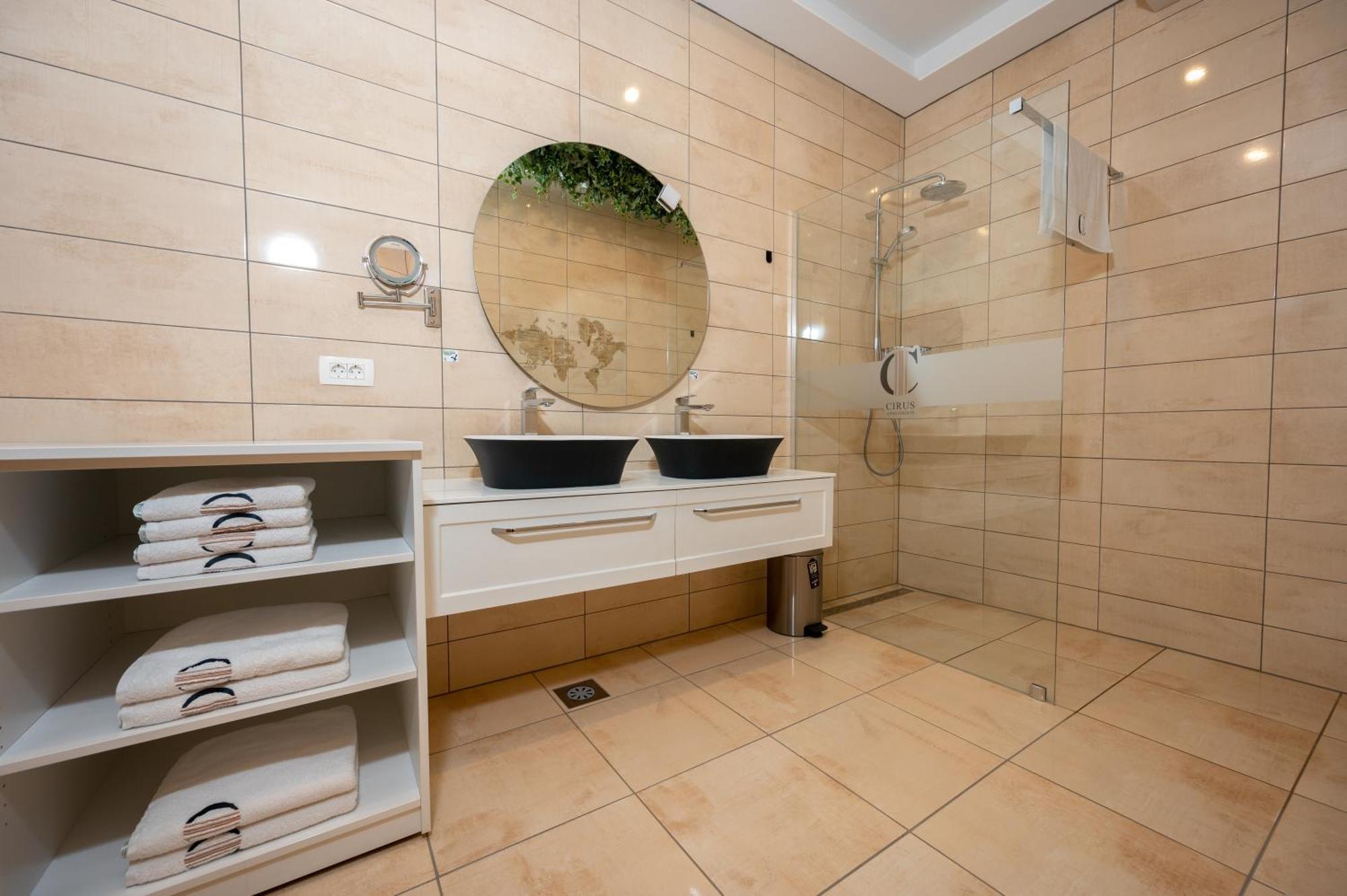 Cirus Apartments Kocevje Esterno foto